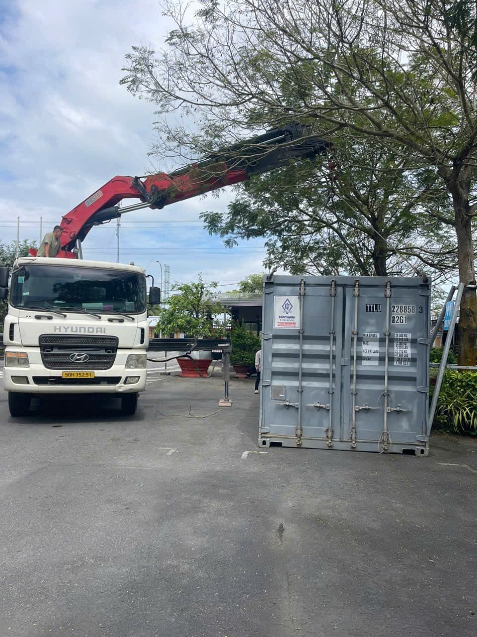 Điện mặt trời Việt Thịnh (Giai đoạn 1)